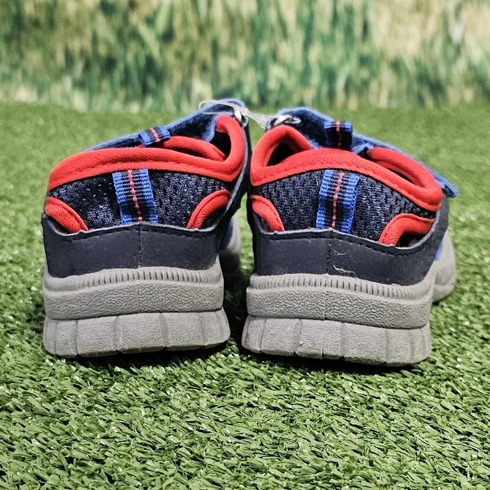 OSHKOSH B'GOSH | 'PAUL' BUMPER TOE SANDALS - NWOT!